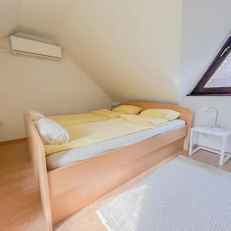 Villy Holiday House Terme Catez